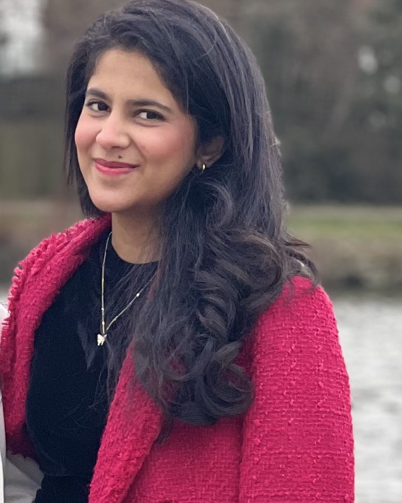 Zurva Aziz, copywriter and content strategist